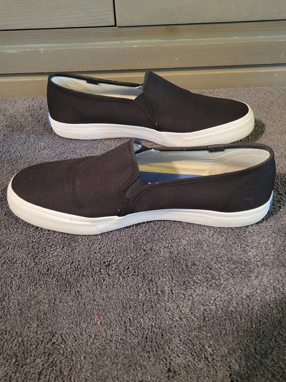 Keds Women's Classic Slip-On Sneakers in Black - Picture 5 of 7